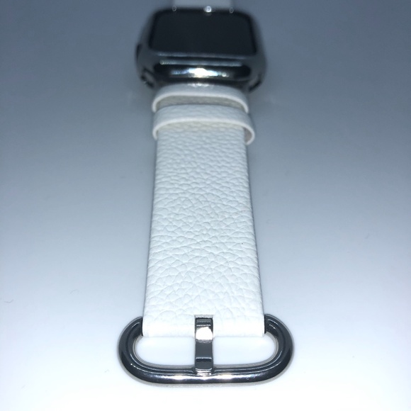 Apple Watch Band Modern White Leather 40mm - Picture 4 of 5